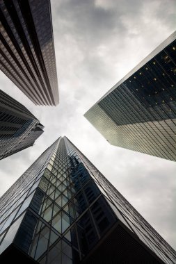  yüksek binalar ile şehir