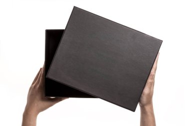 elini tut boş bir kutu