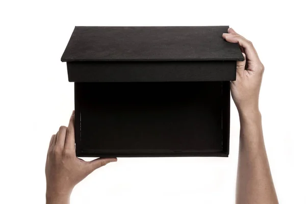Mão segurar uma caixa vazia — Fotografia de Stock