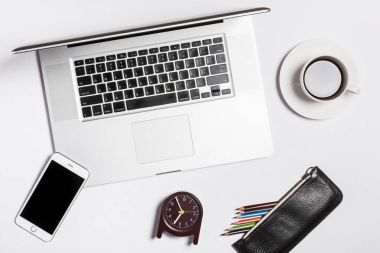 Dijital cihazlar ve izole Resepsiyon ofis malzemeleri