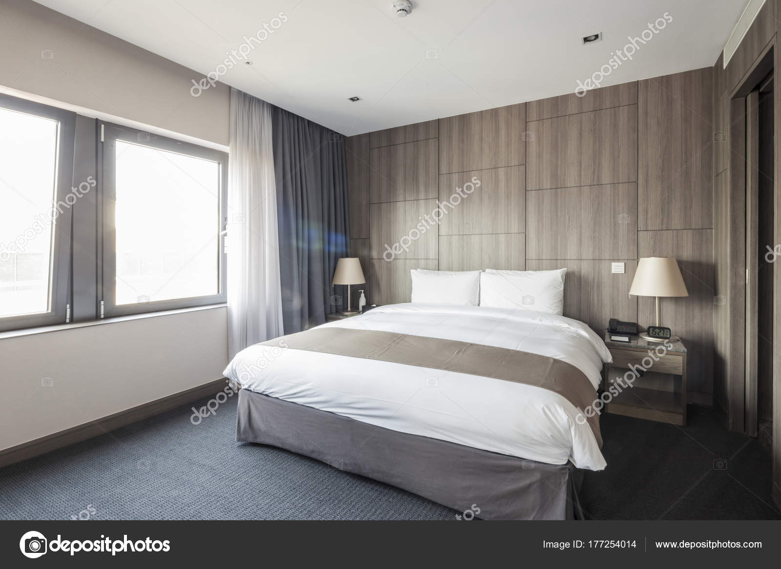 Modern Luxury Hotel Room Stock Photo C Earlyspring 177254014