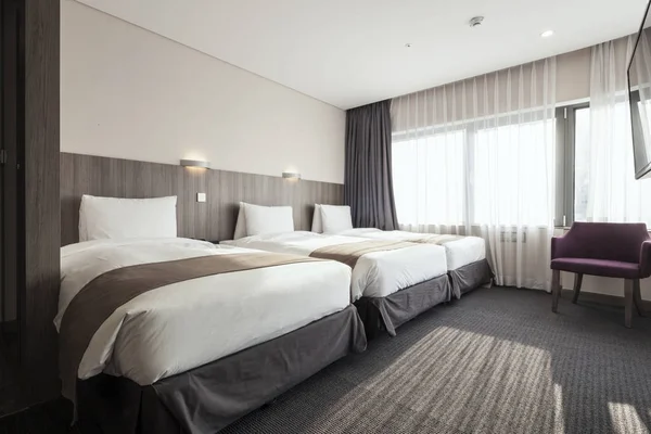 temiz ve lüks üçlü Seul otel odasında