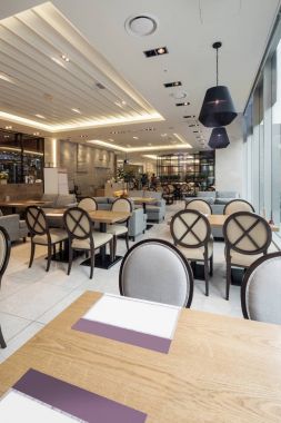 modern ve klasik otel kafe