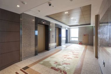 geçiş (yol, yol, geçit, koridor koridor) gün otel odasında Seul, Kore.