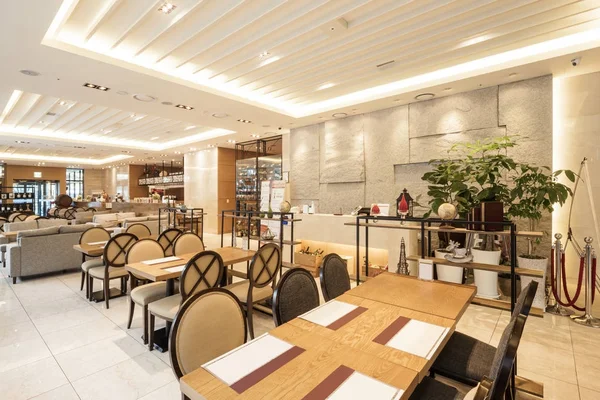 modern ve klasik otel kafe