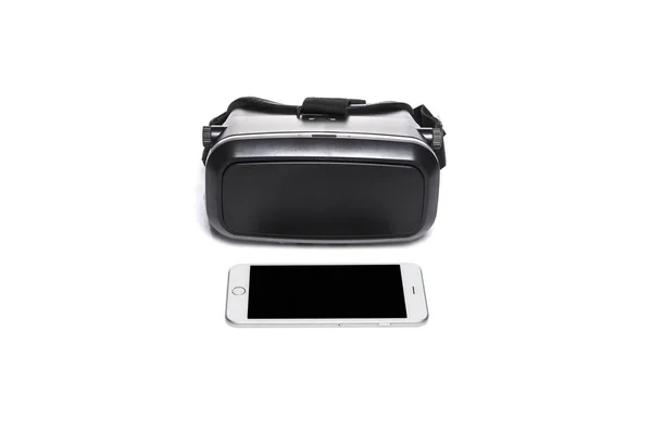 Casco Realidad Virtual Negro Con Teléfono Inteligente Aislado Sobre Fondo — Foto de Stock