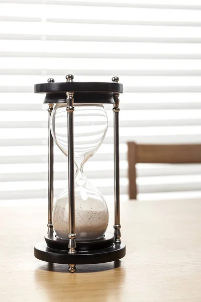 Reloj Arena Antiguo Escritorio Madera Luz Del Día — Foto de Stock