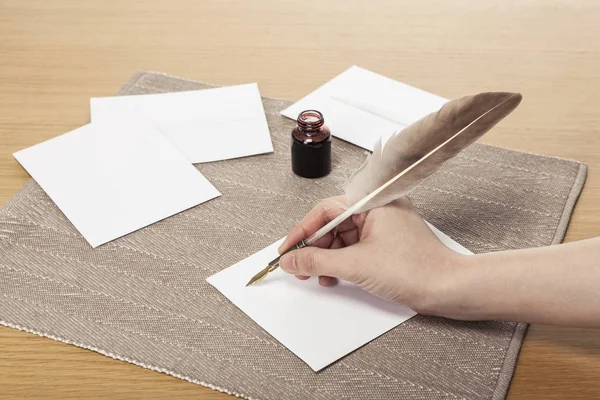 Recanti Penna Stilografica Scrittura — Foto Stock