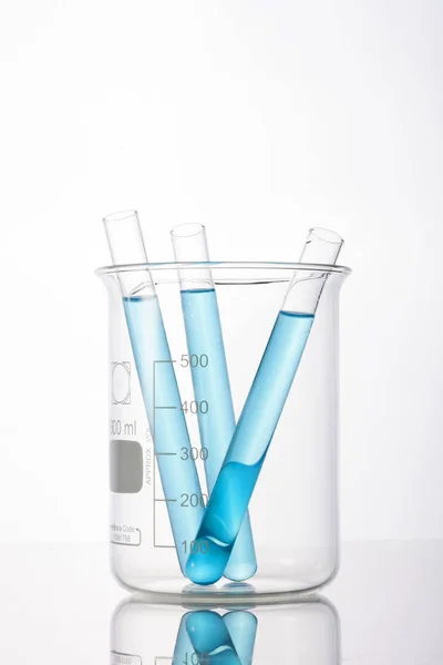 Laboratory Graduated Cylinders Beaker Isolated White Background — Stock Photo, Image