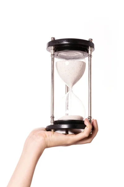 Kvinna Hand Hålla Sand Timer Isolerad Vit — Stockfoto