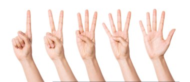 Beyaz üzerine izole edilmiş bir grup el hareketi (sayı).