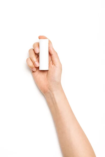 Mulher Mão Segurar Recipiente Cosmético Isolado Branco — Fotografia de Stock