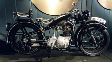 Araba Müzesi, Riga, Letonya - Aralık 30.2016: motosiklet Bmw R35