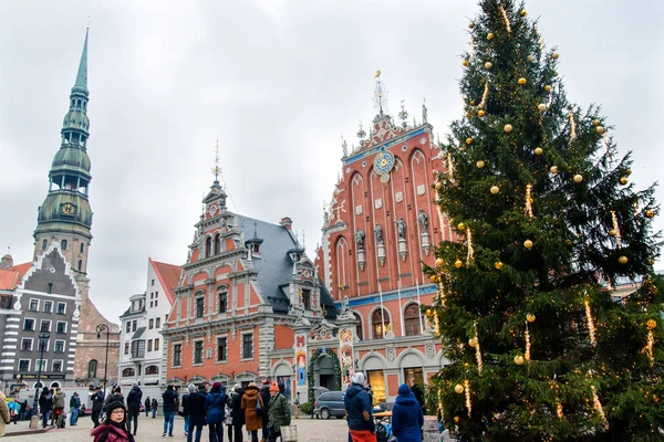 Ryga, Łotwa - 30 grudnia 2016: budynek Bractwa z czarnymi głowami — Zdjęcie stockowe