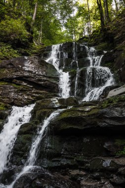 Shepit şelale Batı Ukrayna
