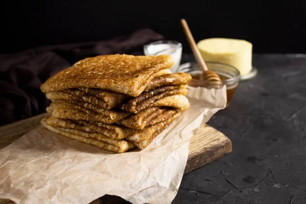 Pancakes Maslenitsa Holiday Honey Dark Background Close — Stock Photo, Image