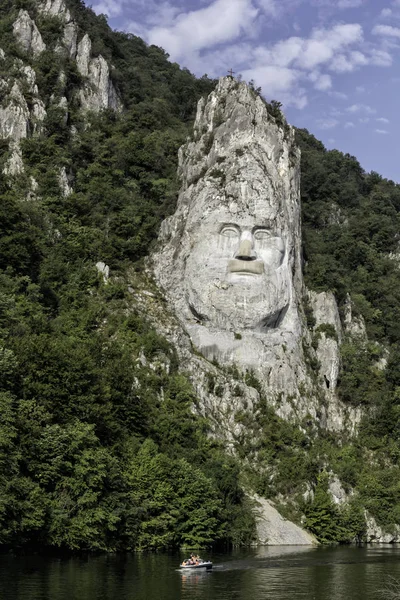 Decebal Κεφάλι Λαξευμένη Στο Βράχο Σκαλισμένα Στο Βουνό Eselnita Δούναβη — Φωτογραφία Αρχείου