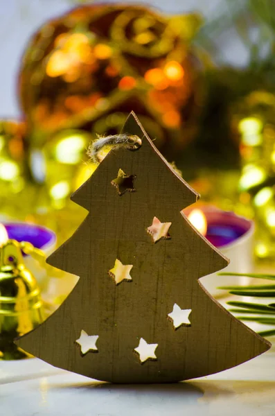 Decoración de Navidad en forma de árbol de Navidad — Foto de Stock
