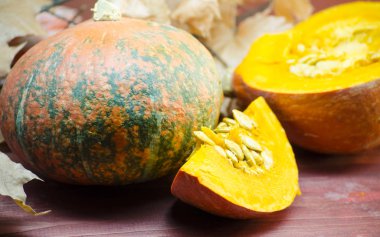 Olgun kabak ve kabak çekirdeği