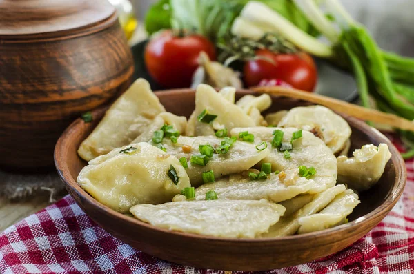 Dumplings with potatoes and cabbage meat — Stock Photo, Image
