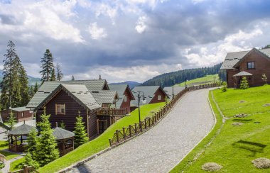 Popüler kayak merkezi Bukovel yaz