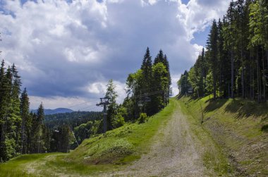 Popüler kayak merkezi Bukovel yaz