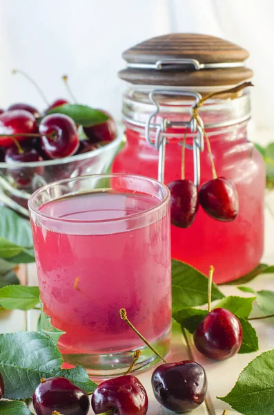 kiraz meyve kompostosu