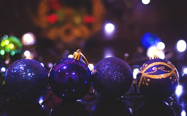 Brinquedos de Ano Novo para a árvore de Natal — Fotografia de Stock