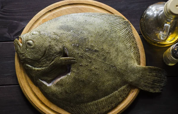 Pescado de lenguado crudo —  Fotos de Stock