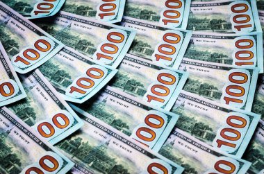 Arkaplan olarak 100 dolar.