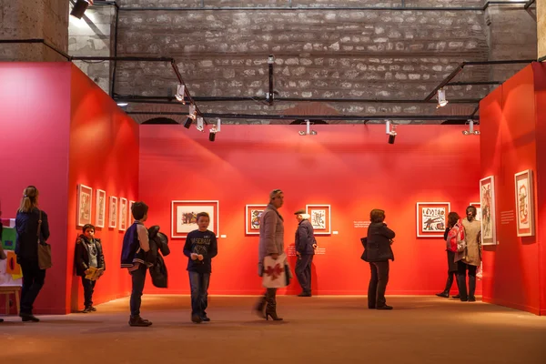 Moderne Ausstellungshalle — Stockfoto