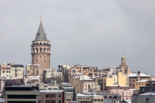 Galatatatatornet i Istanbul, Turkiet. — Stockfoto