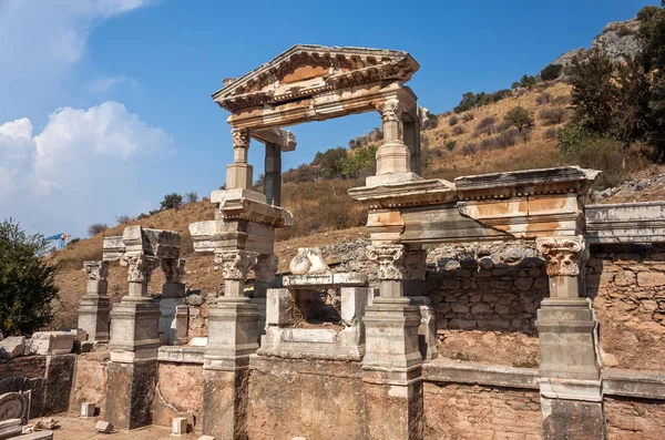 Trajan Nymphaeum Ephesus — Stok fotoğraf