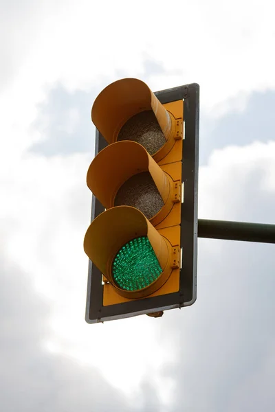 Trafikljus grön — Stockfoto