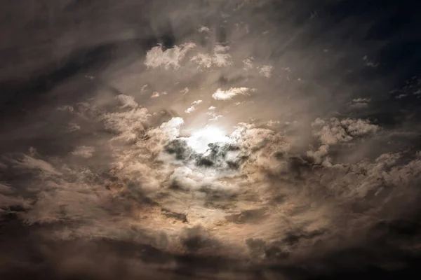 Picturesque colorful clouds in sky — Stock Photo, Image