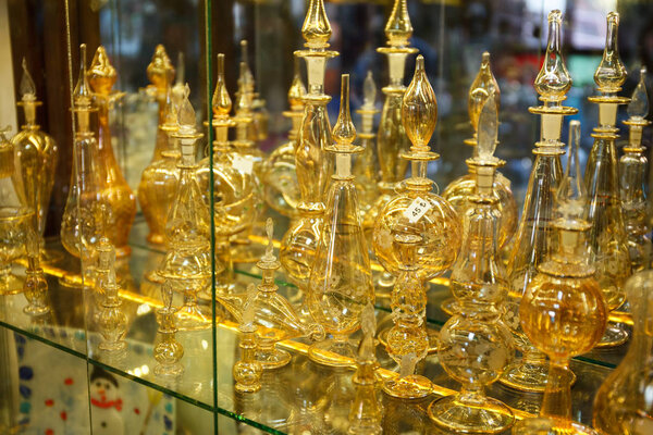 Сувенирные стеклянные бутылки
