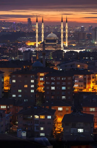 Ankara och Kocatepe Mosque — Stockfoto