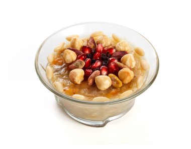 Geleneksel Nuh'un puding