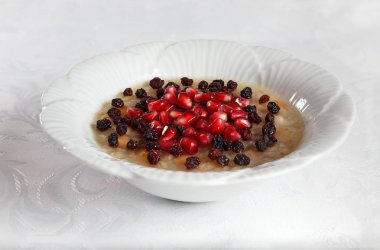 Geleneksel Türk tatlısı Aşure - Noah'ın puding