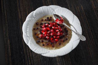 Geleneksel Türk tatlısı Aşure - Noah'ın puding