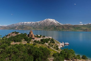 Akdamar Adası, Türkiye 'nin doğusu