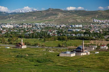 Kaleici ve Husrev Paşa Camii