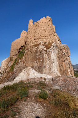 Van 'daki en büyük antik krallık kalesi, Türkiye' nin Van kentindeki dev taş kalesidir.