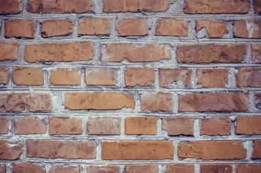 ld kırmızı tuğla duvar kare doku. Grunge Stonewall yüzey. Kahverengi eski püskü iç veya dış batık duvar. Yıpranmış tasarım öğesi. Eski püskü doku geniş. Kırmızı - kahverengi tuğla duvar dokulu..