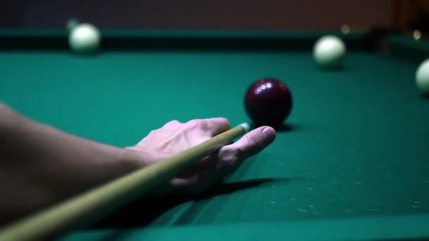 To hit the cue ball — Stock Video