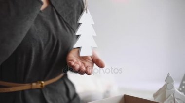Kadın çocuklar için yeni yıl, yılbaşı ağacı süsleri, Noel hediyeleri için hediye paketleri