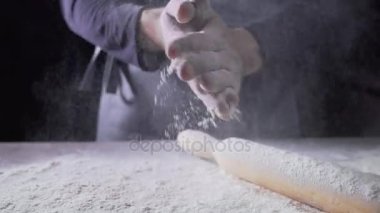 Un, baker, iş, ekmek ve fırın, aşçılar elinde un mutfak