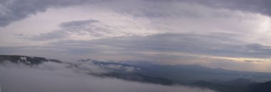 Ukraynalı Karpatlar, Svydivetler, Poloninsky sırtı