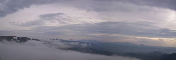 Ukraynalı Karpatlar, Svydivetler, Poloninsky sırtı