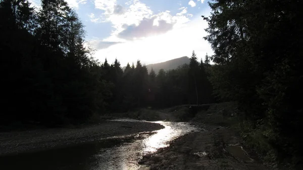 Ukraynalı Karpatlar, Skole Beskydy